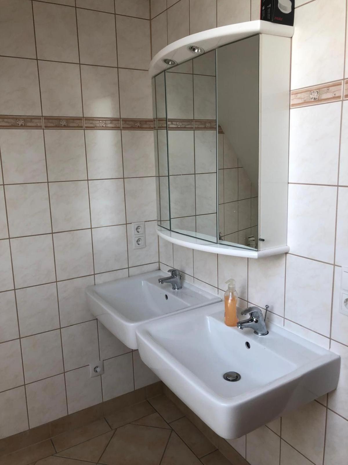 Neu Renovierte Wohnung In Alter Schule Hattgenstein Exteriör bild
